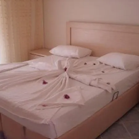 וילה A Luxury 5 Bed With Magnificent Shared Pool